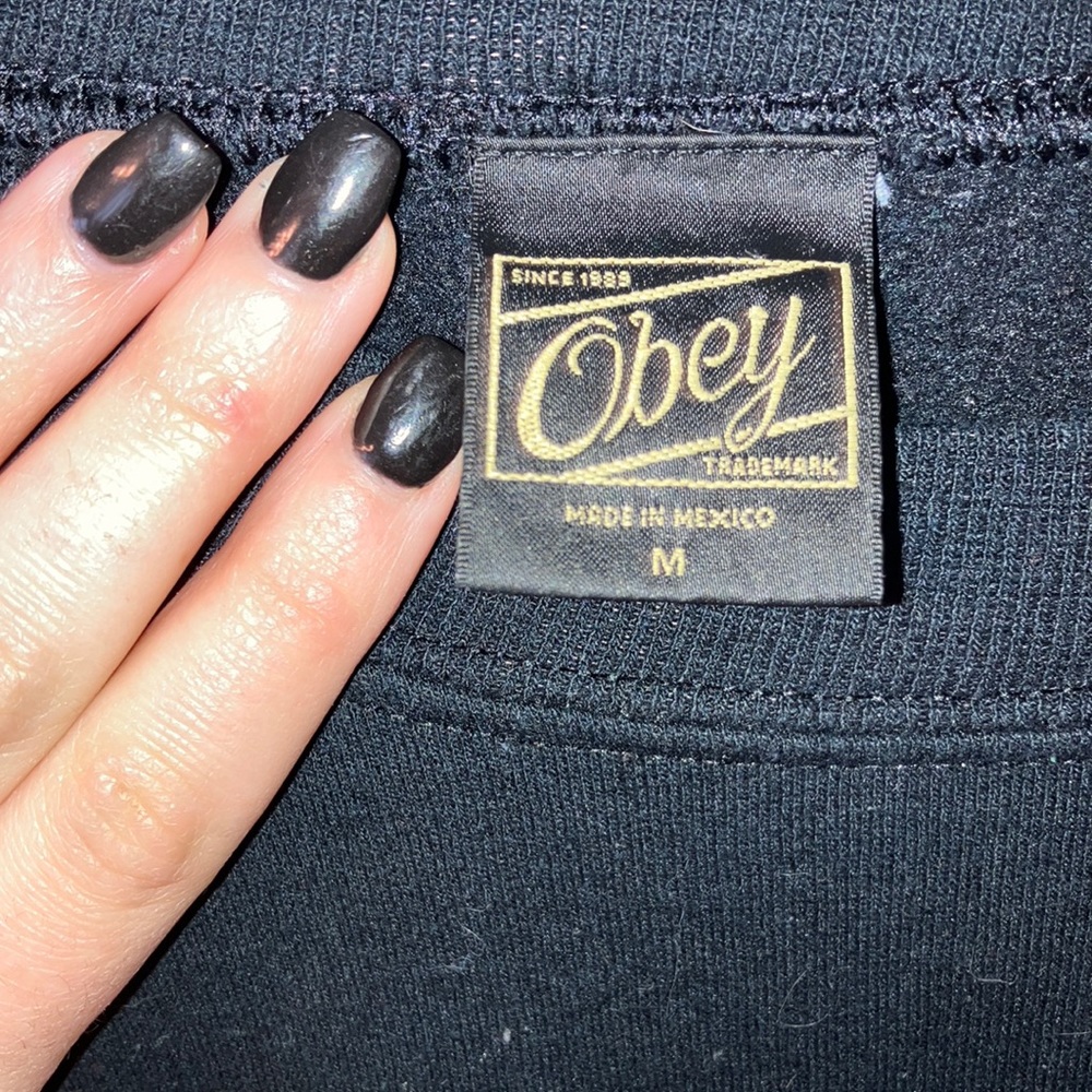 Obey Black/Very dark Blue Crewneck Medium Glow-in-the-dark skull, Halloween - Picture 2 of 3